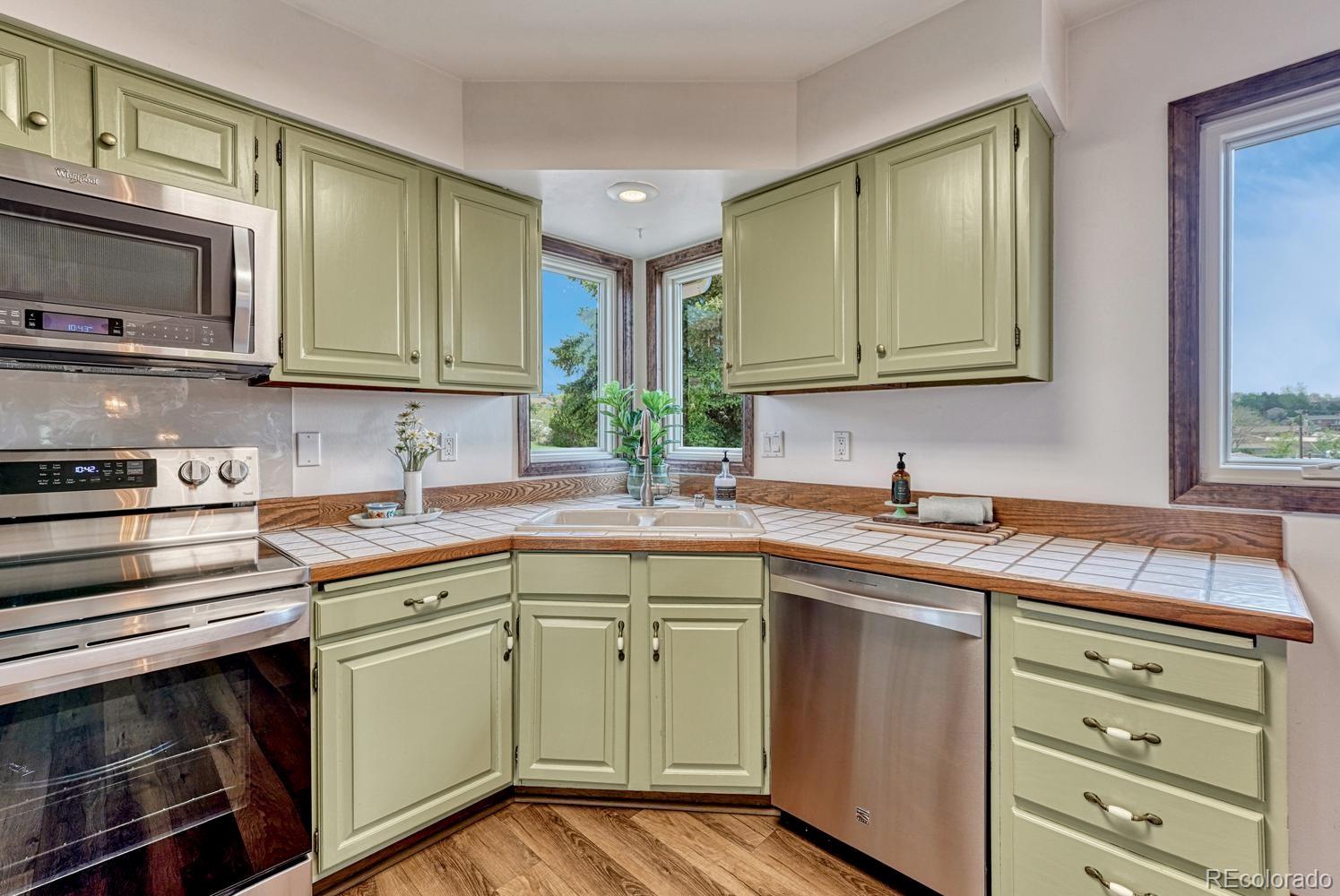 MLS Image #18 for 5180  platinum drive,colorado springs, Colorado