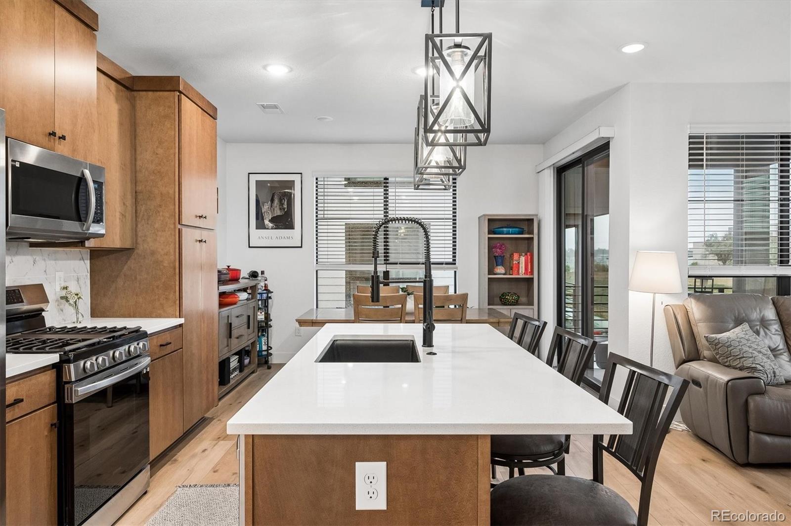 MLS Image #6 for 2064 s holly street,denver, Colorado