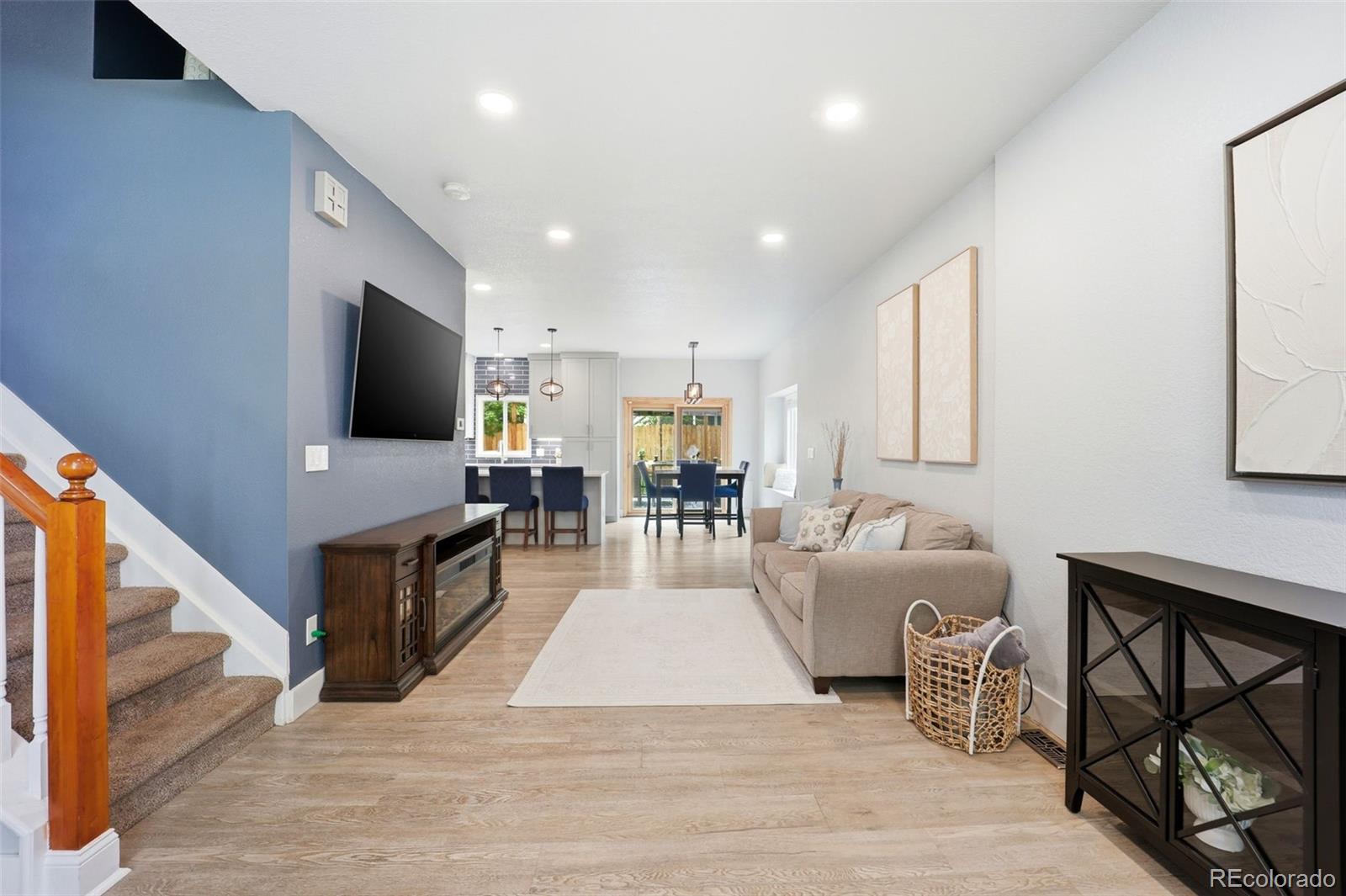 MLS Image #12 for 9416 w 104th court,westminster, Colorado