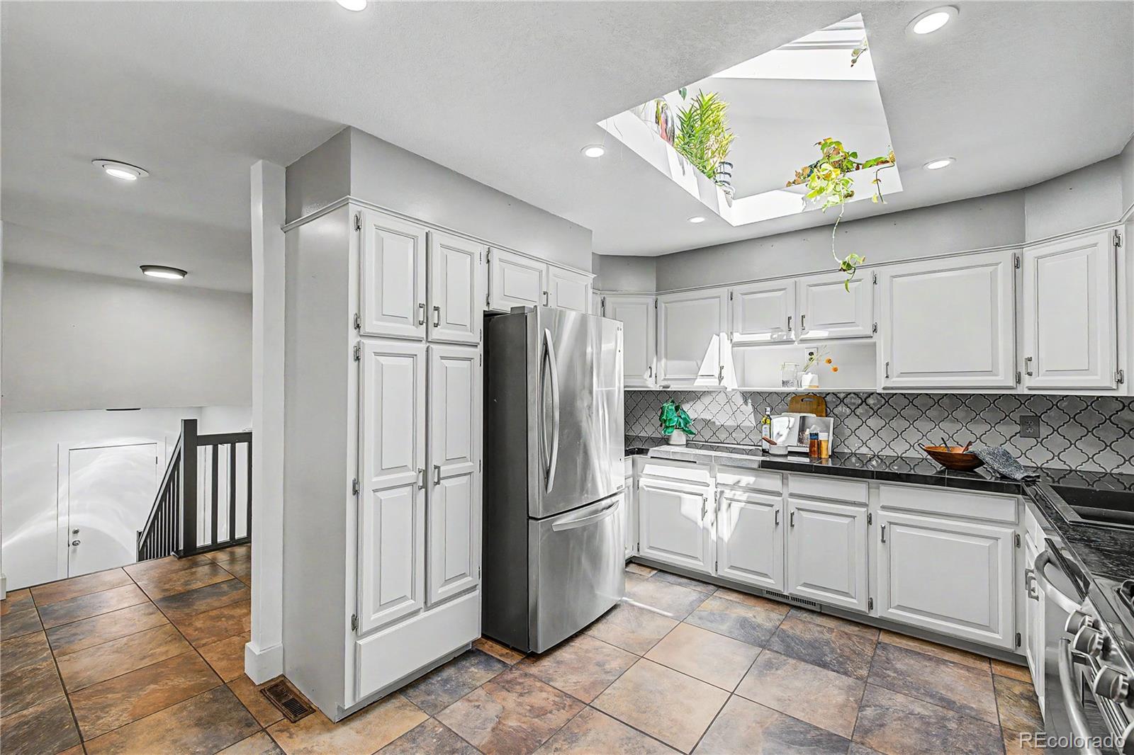 MLS Image #12 for 2450 s jamaica street,aurora, Colorado