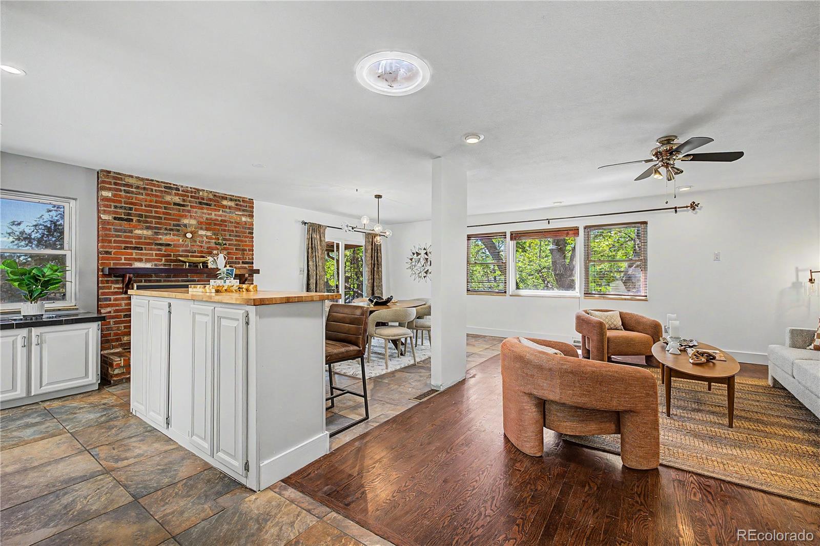 MLS Image #2 for 2450 s jamaica street,aurora, Colorado