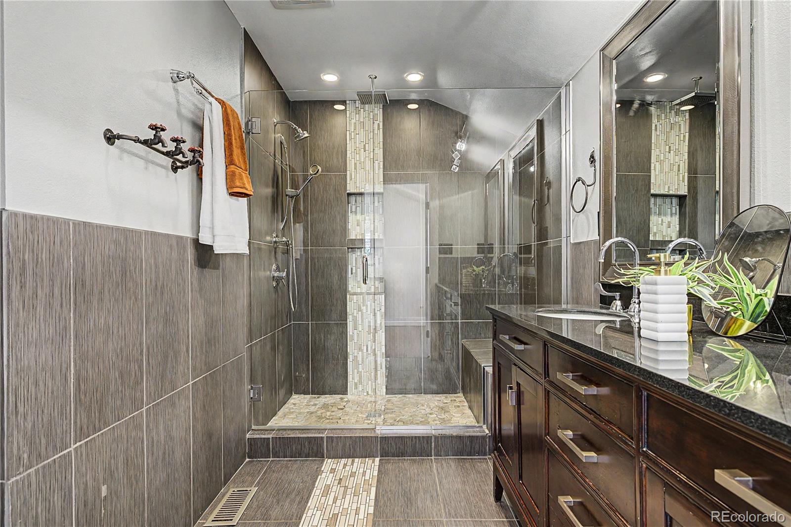 MLS Image #22 for 2450 s jamaica street,aurora, Colorado