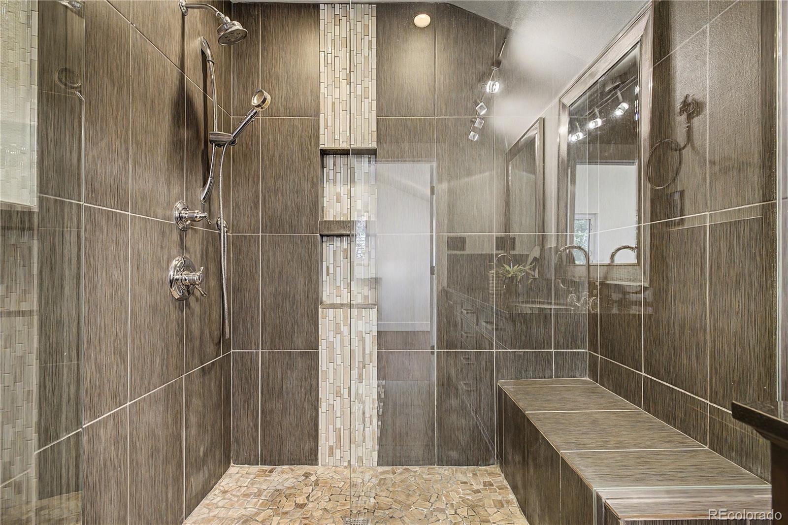 MLS Image #23 for 2450 s jamaica street,aurora, Colorado