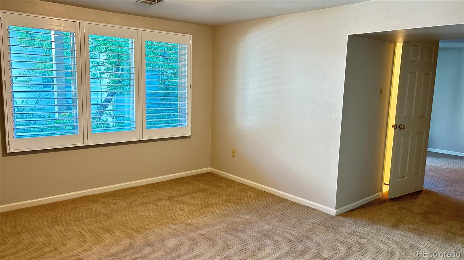 MLS Image #40 for 4530 s verbena street,denver, Colorado