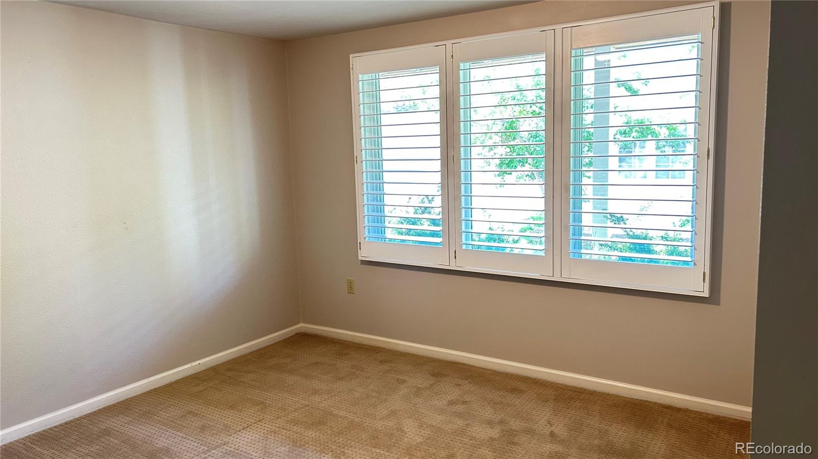 MLS Image #41 for 4530 s verbena street,denver, Colorado