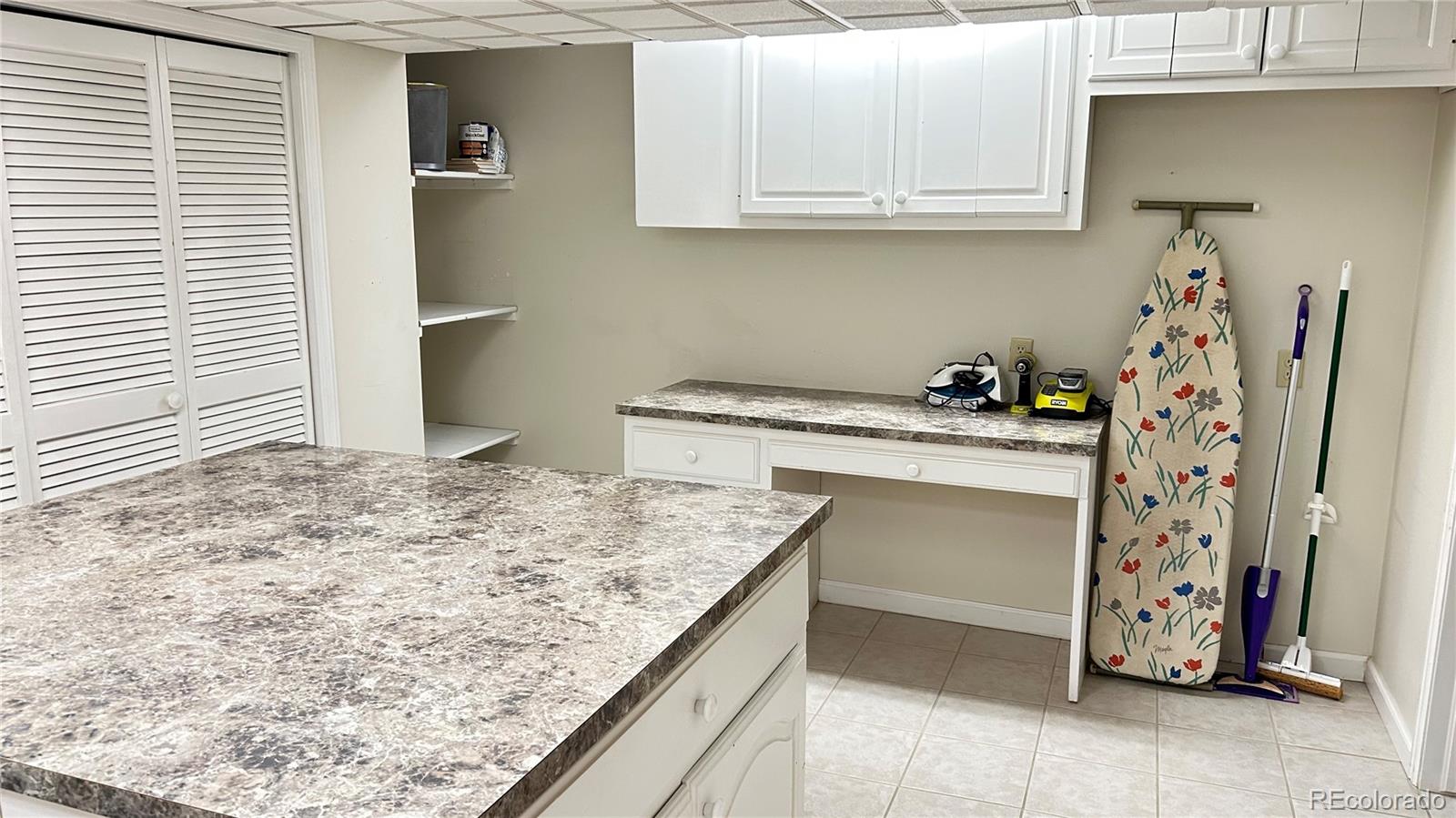 MLS Image #46 for 4530 s verbena street,denver, Colorado