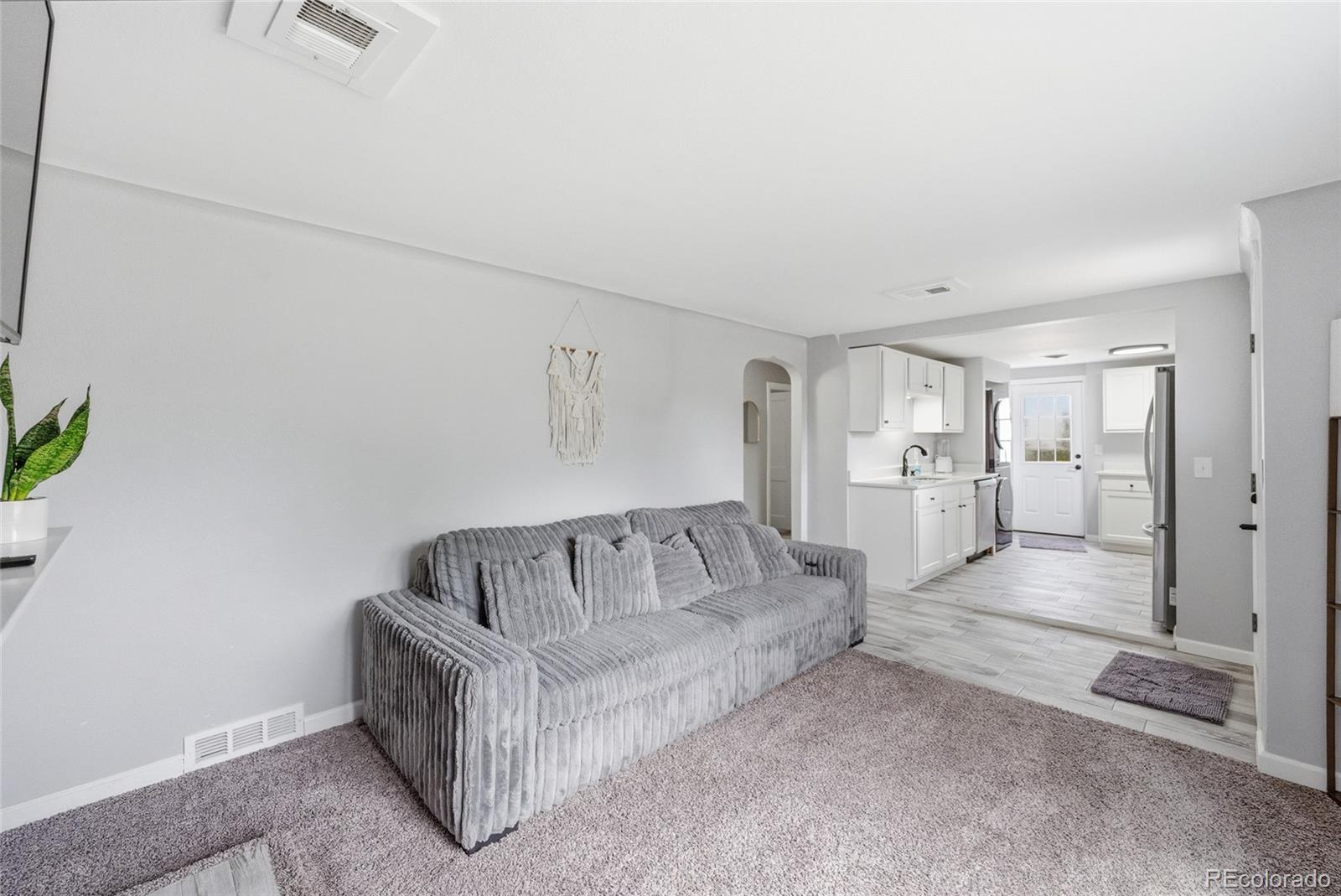 MLS Image #4 for 5315 w shirley place,lakewood, Colorado