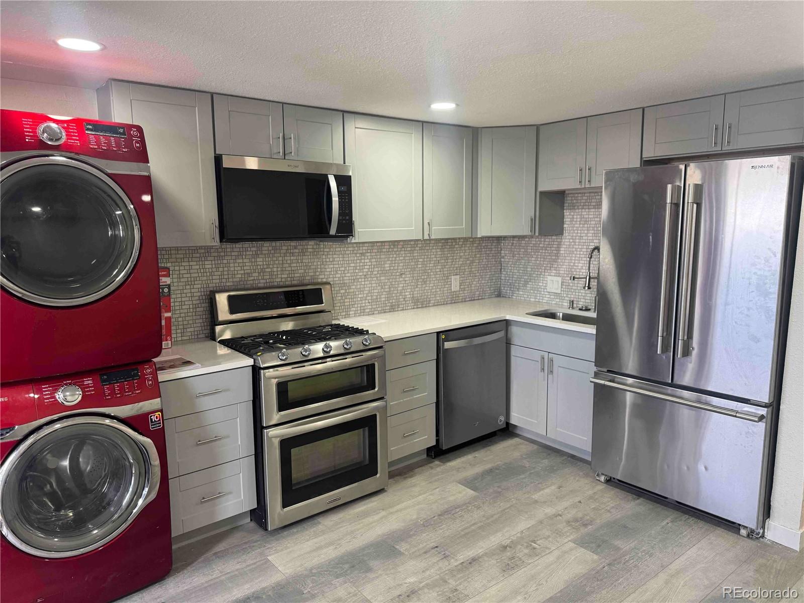 MLS Image #11 for 6504 w 14th avenue,lakewood, Colorado