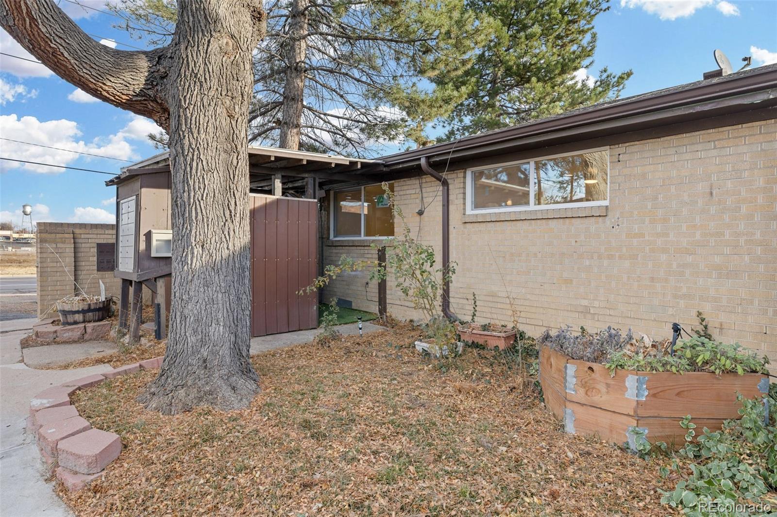 MLS Image #2 for 6504 w 14th avenue,lakewood, Colorado