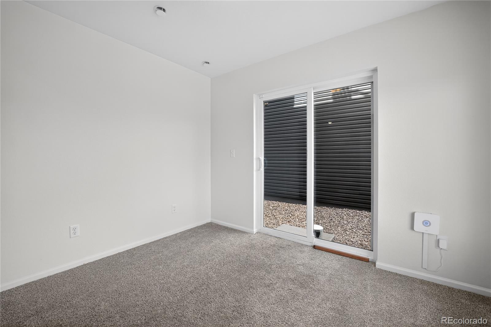 MLS Image #10 for 18057 e 51st avenue,denver, Colorado