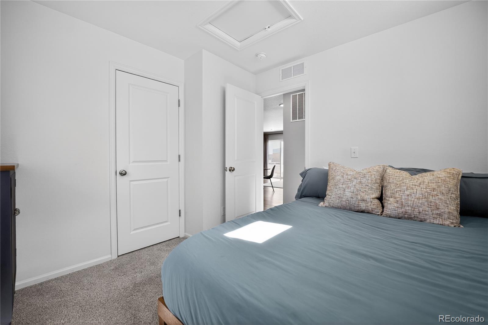 MLS Image #21 for 18057 e 51st avenue,denver, Colorado