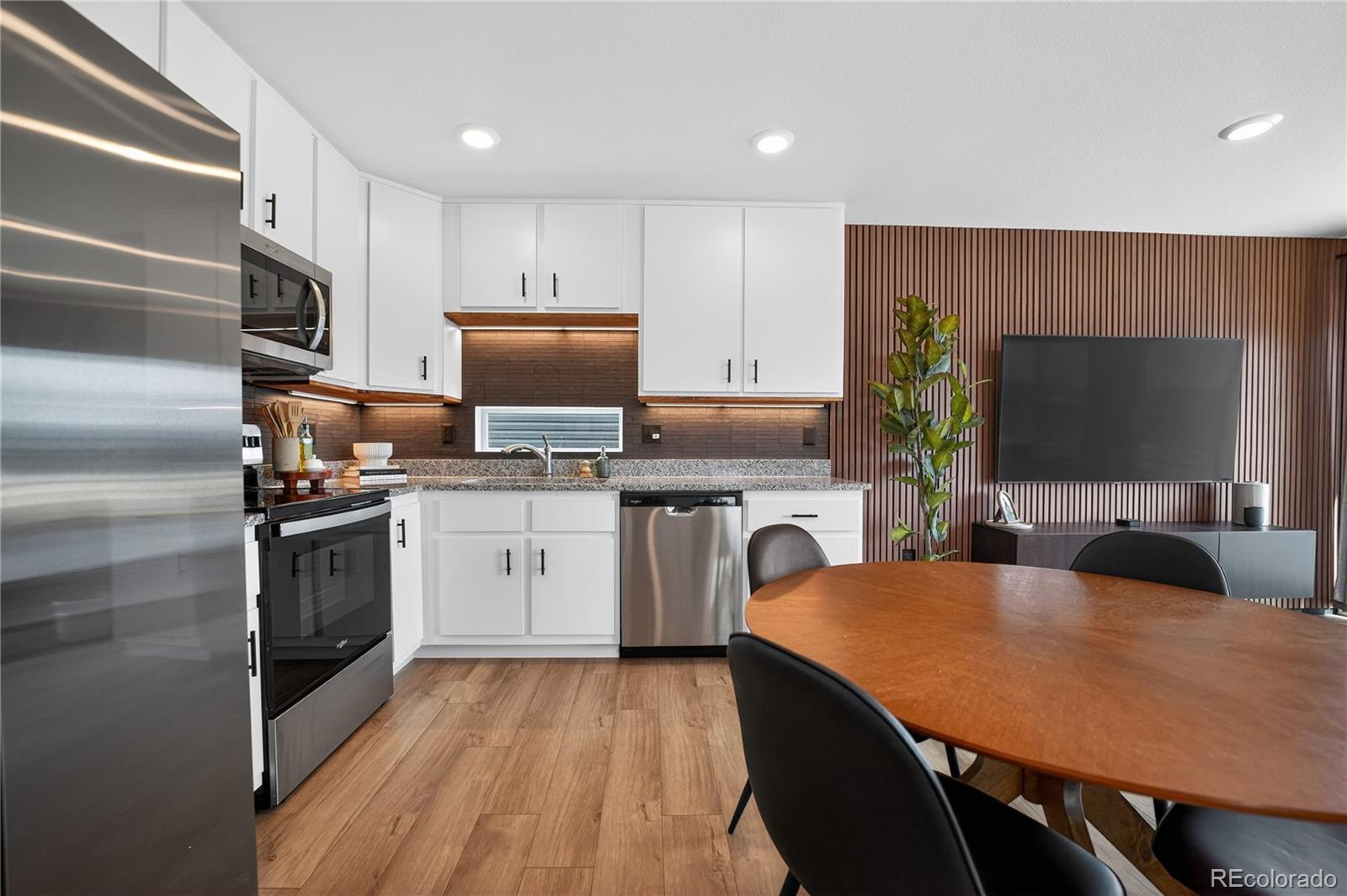 MLS Image #5 for 18057 e 51st avenue,denver, Colorado