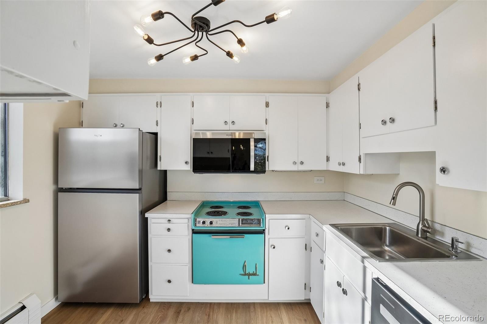 MLS Image #6 for 1085 n lafayette street 504,denver, Colorado