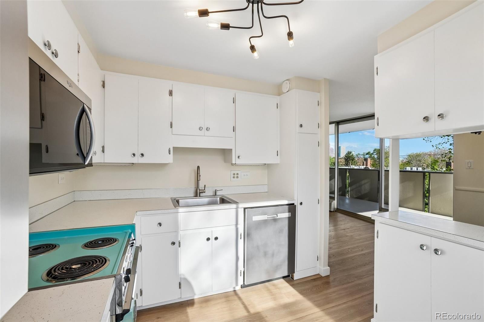 MLS Image #8 for 1085 n lafayette street 504,denver, Colorado