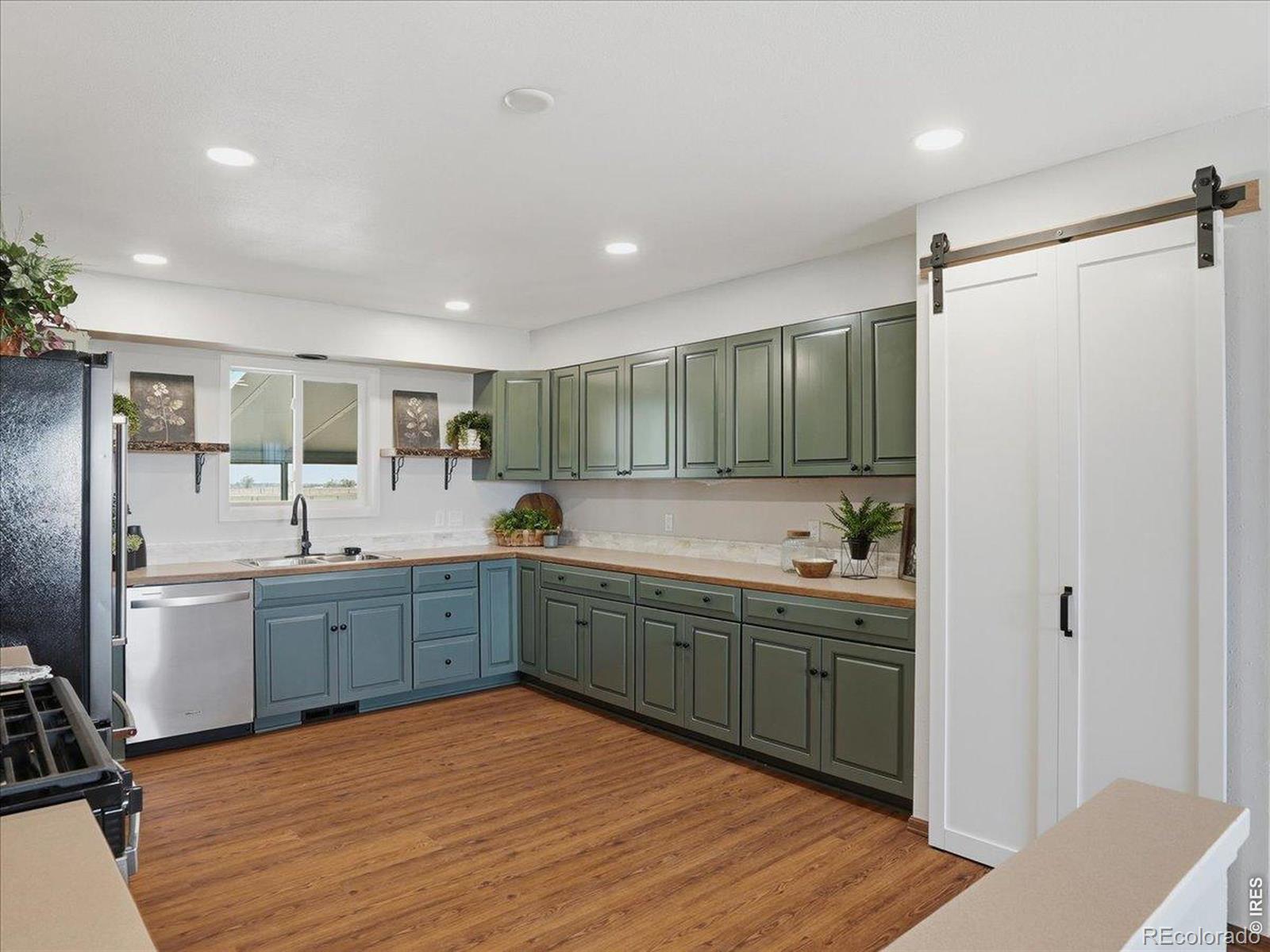 MLS Image #9 for 38398  county road 33 ,ault, Colorado