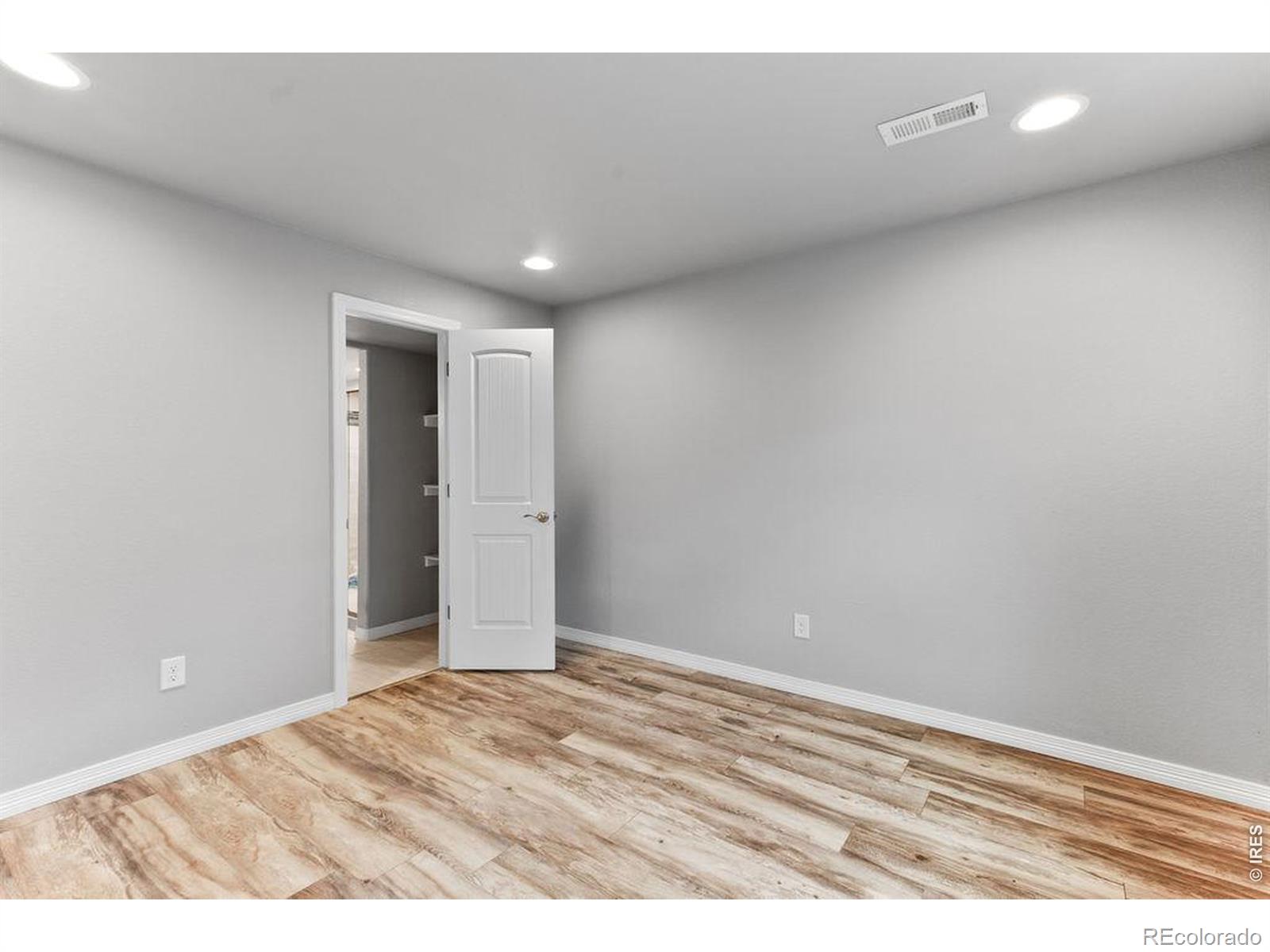 MLS Image #28 for 896  antila avenue,loveland, Colorado