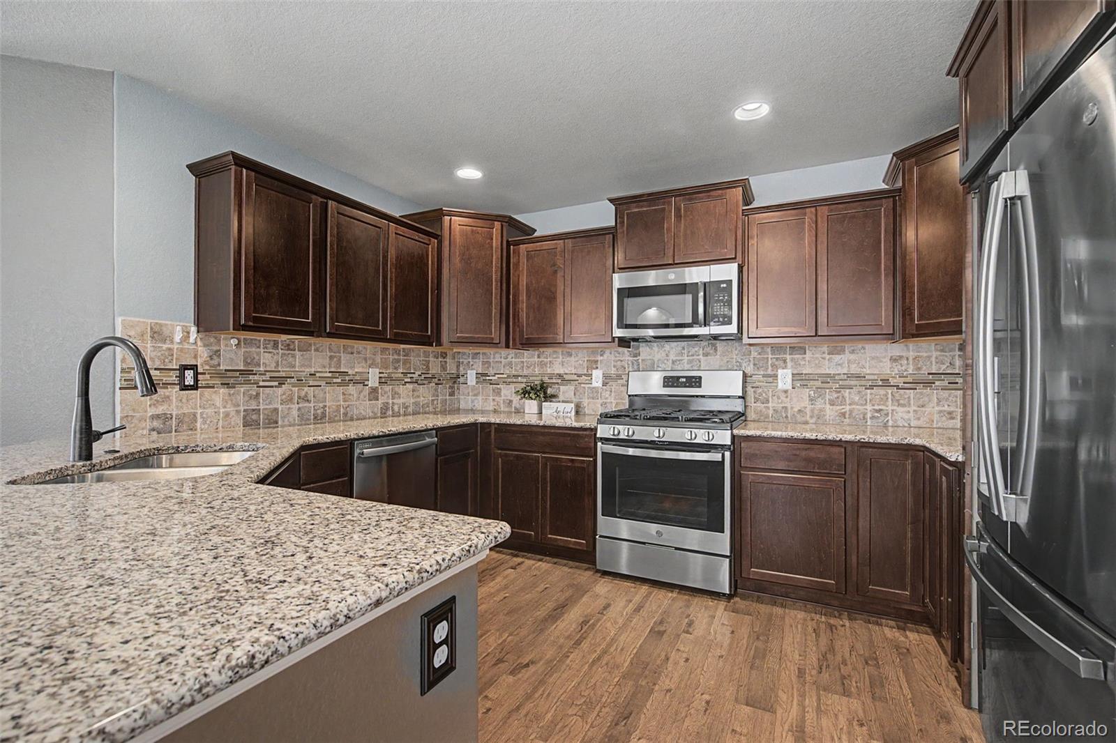 MLS Image #11 for 4467  hessite loop,colorado springs, Colorado