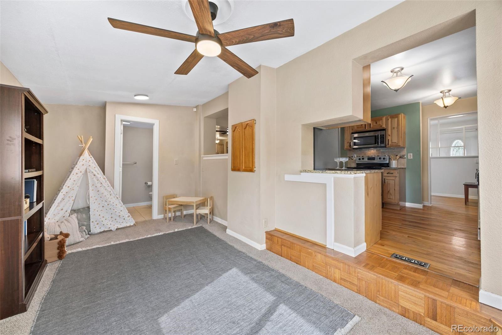 MLS Image #23 for 2631 s newton street,denver, Colorado