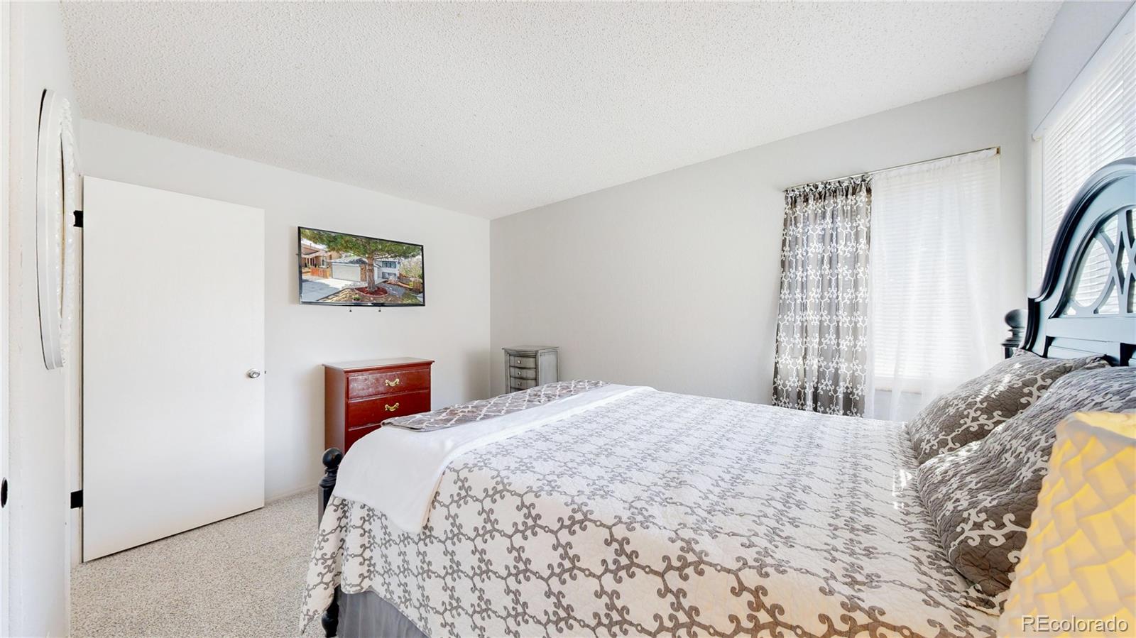 MLS Image #13 for 3663 s flanders street,aurora, Colorado