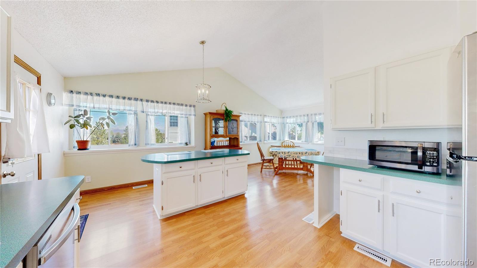 MLS Image #7 for 3663 s flanders street,aurora, Colorado