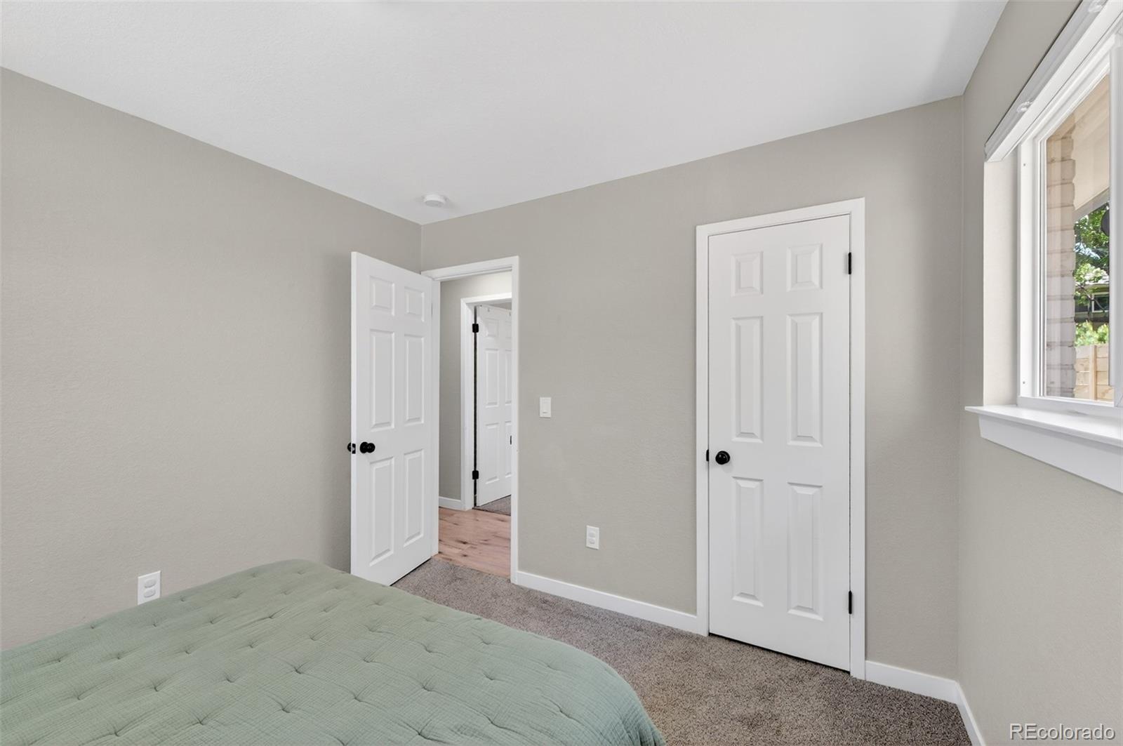 MLS Image #17 for 934 s macon street,aurora, Colorado