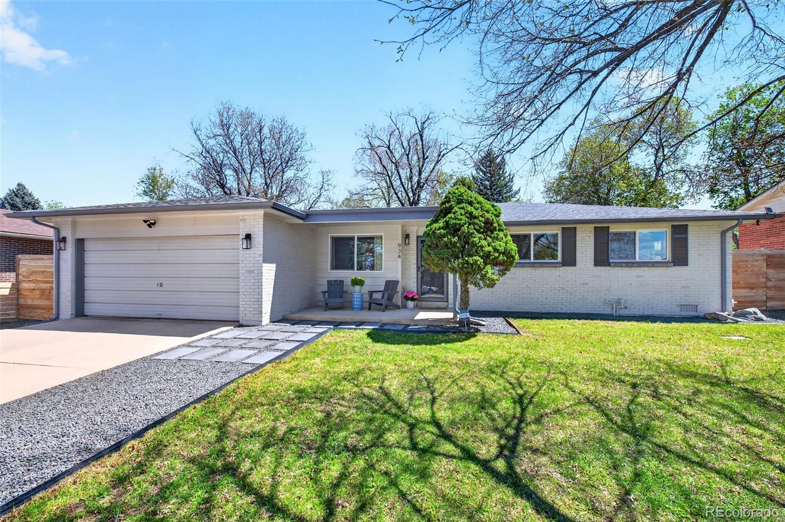 MLS Image #29 for 934 s macon street,aurora, Colorado