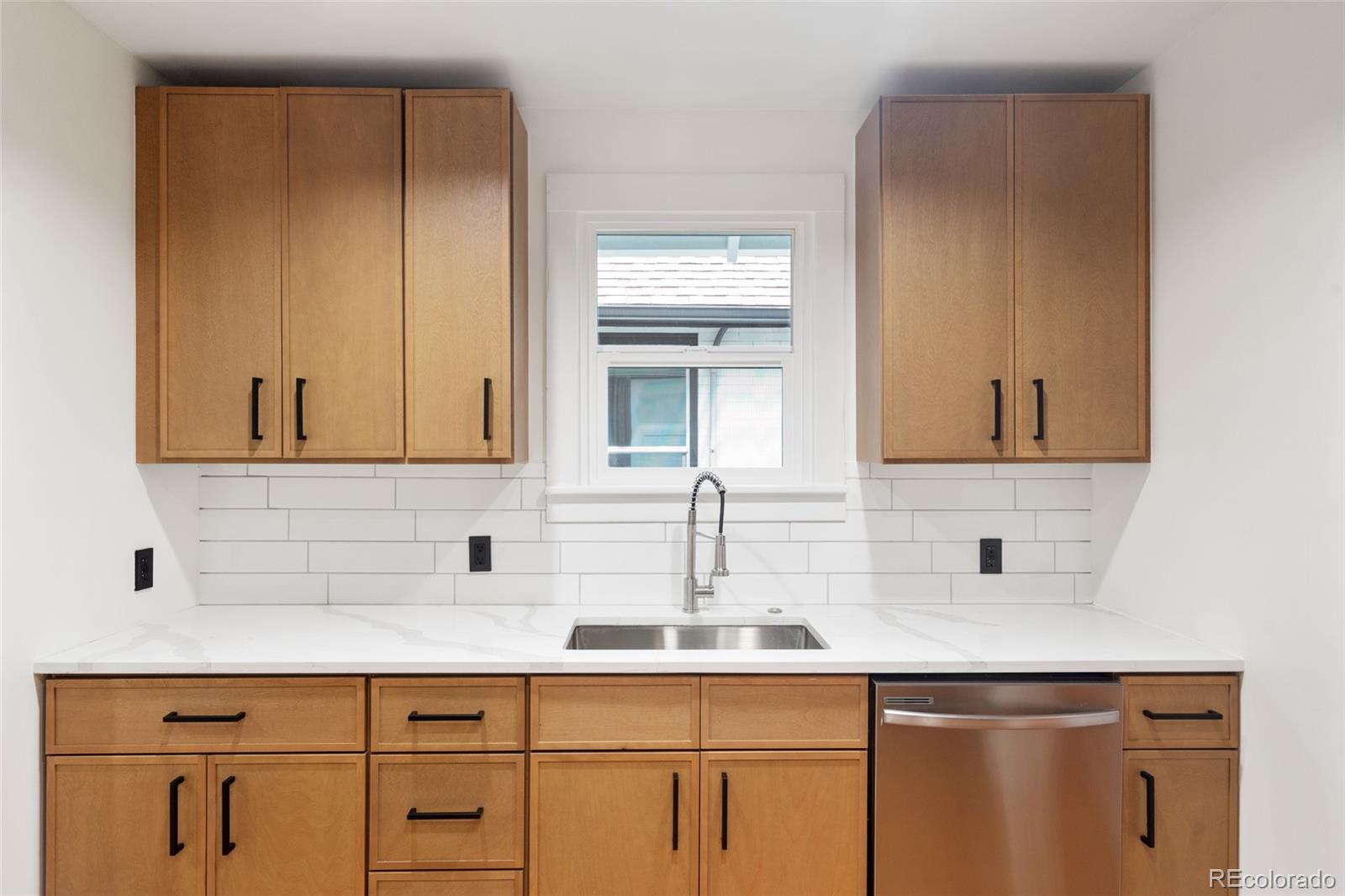MLS Image #8 for 3351 n gaylord street,denver, Colorado
