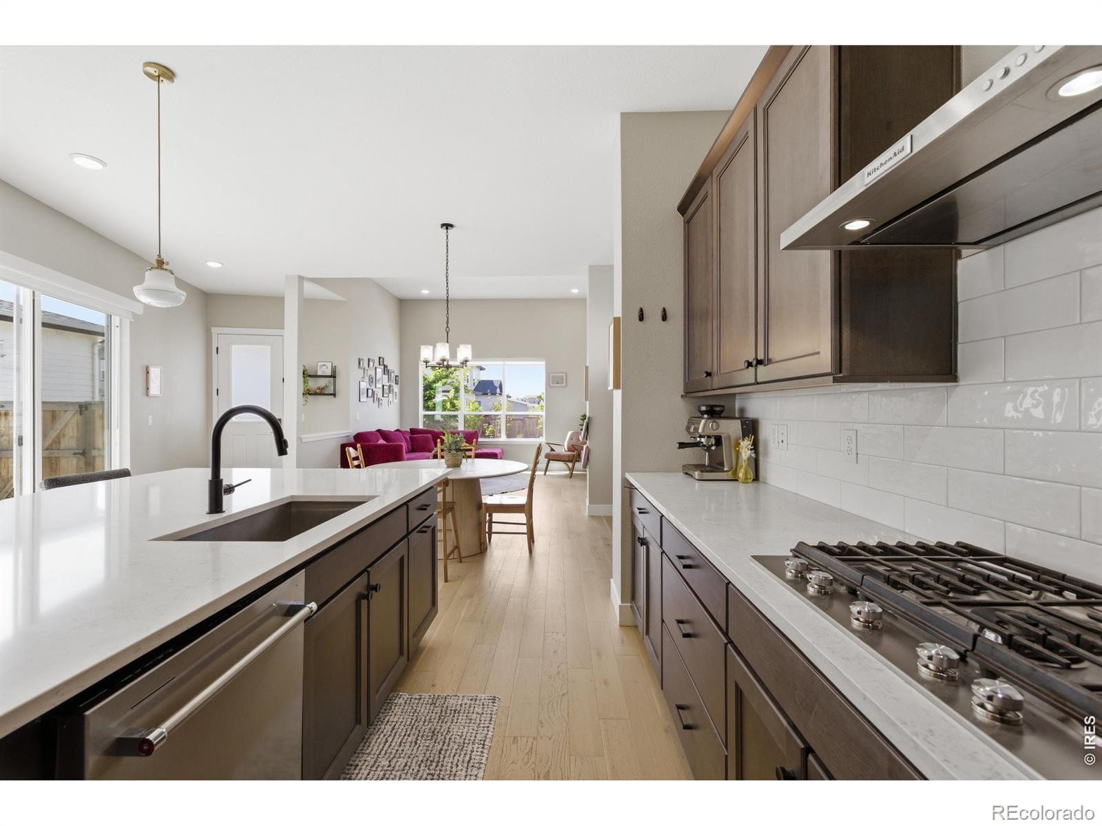 MLS Image #16 for 10329 e 62nd avenue,denver, Colorado