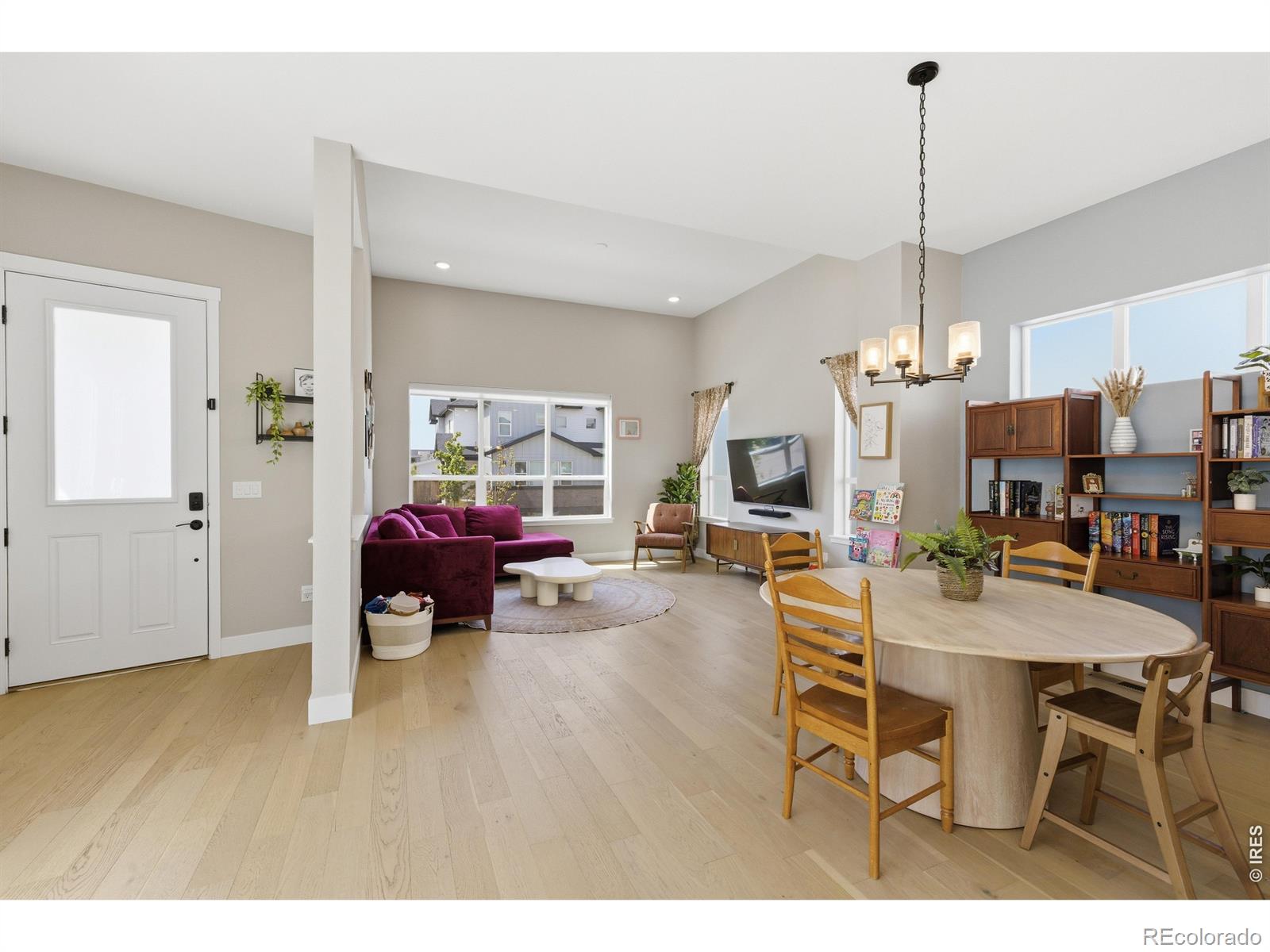 MLS Image #9 for 10329 e 62nd avenue,denver, Colorado