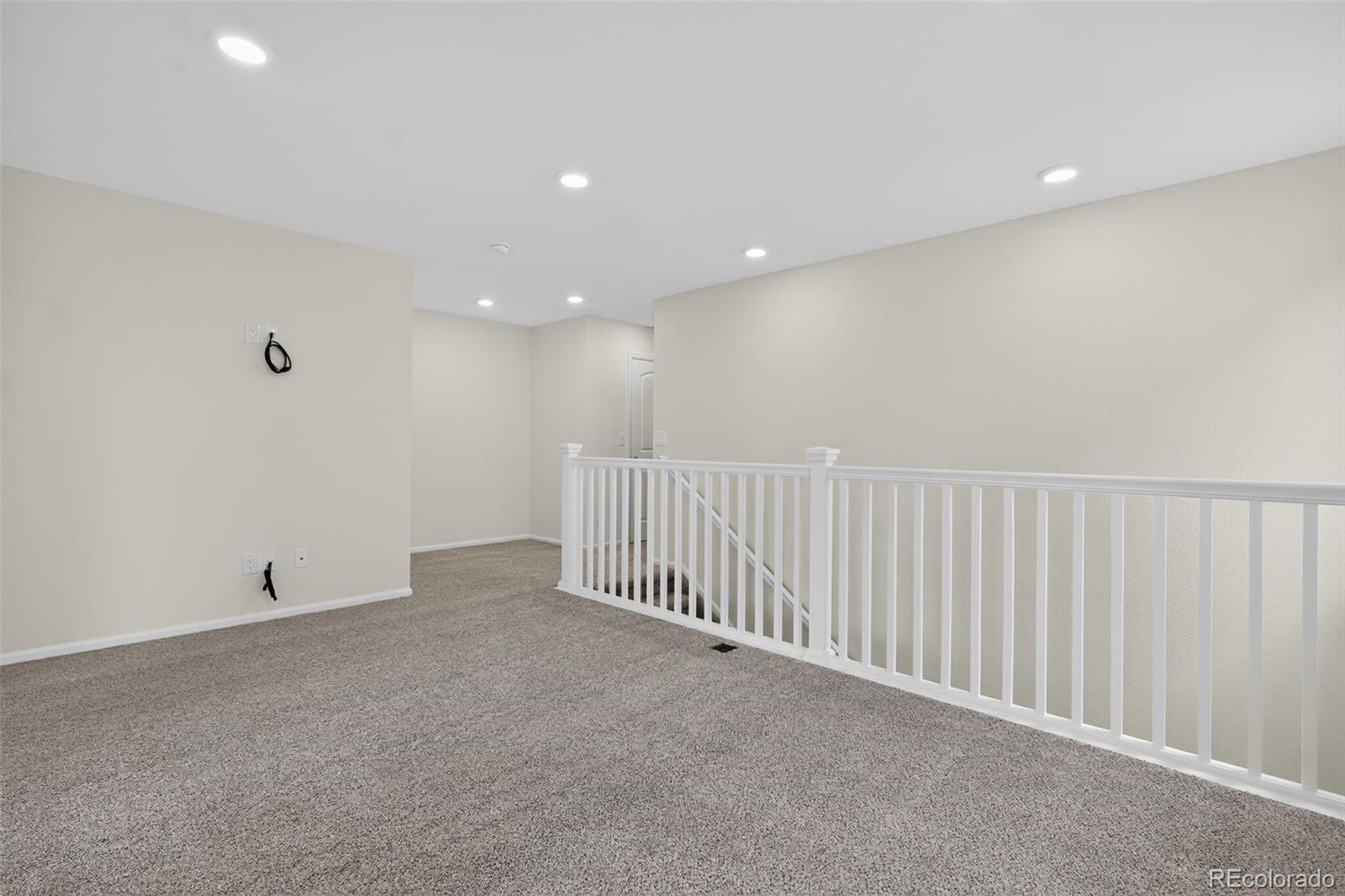 MLS Image #11 for 6050 n netherland court,aurora, Colorado