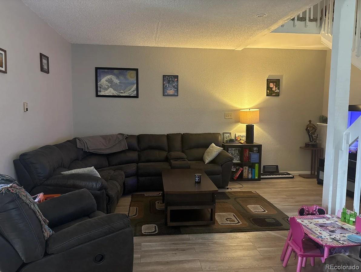 MLS Image #6 for 6927 s bryant street,littleton, Colorado