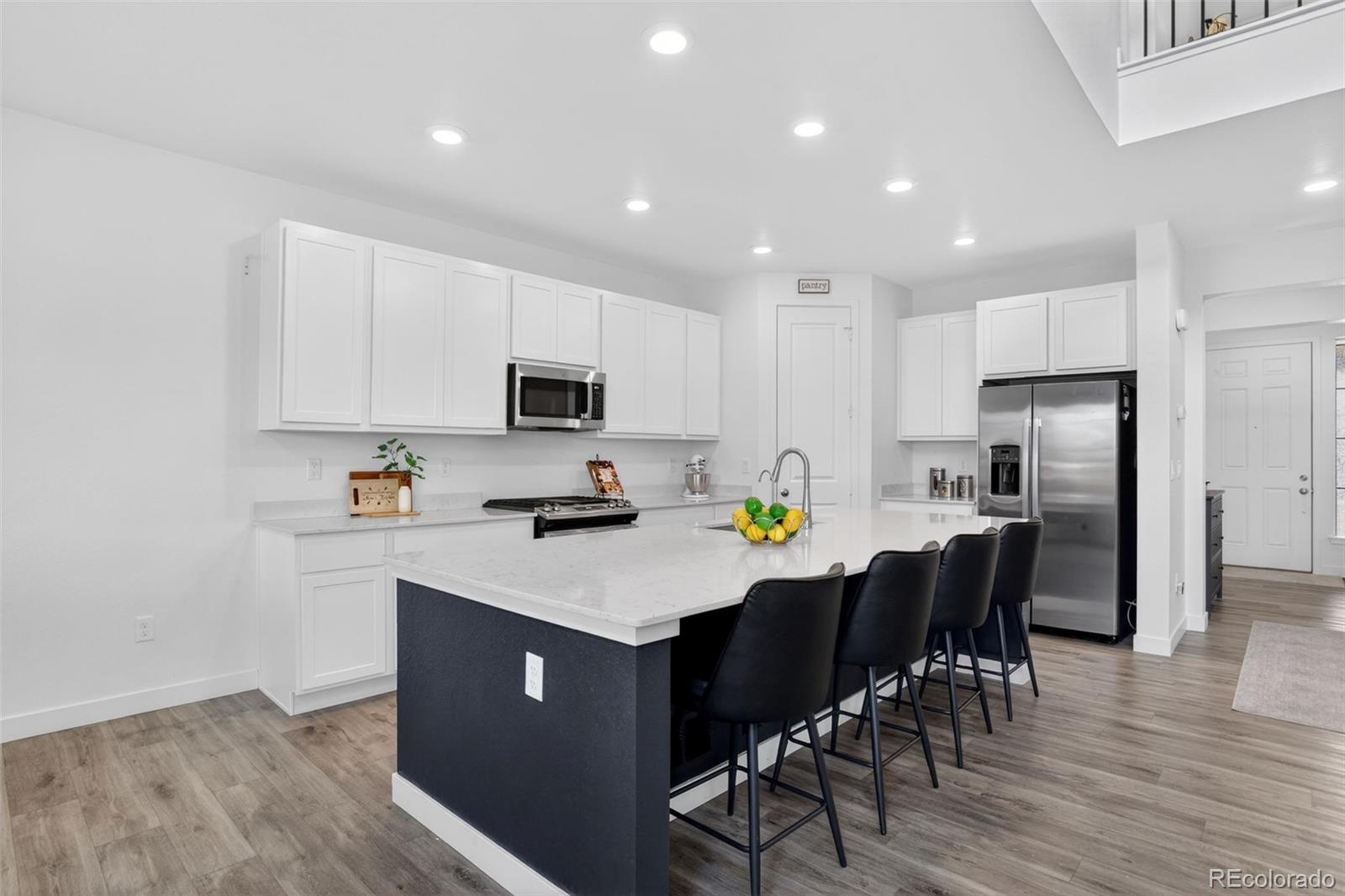 MLS Image #9 for 16348  saint paul street,thornton, Colorado