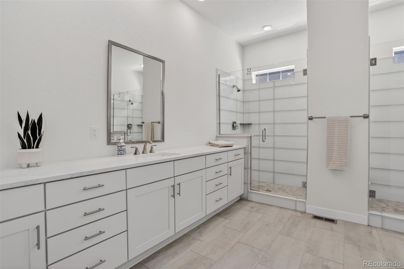 MLS Image #22 for 15217  roslyn street,thornton, Colorado