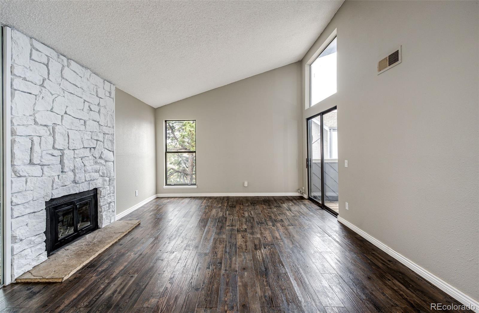 MLS Image #5 for 9837 e peakview avenue,englewood, Colorado