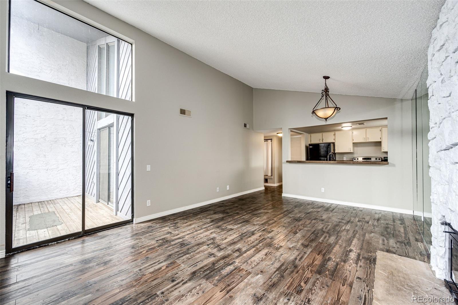 MLS Image #9 for 9837 e peakview avenue,englewood, Colorado