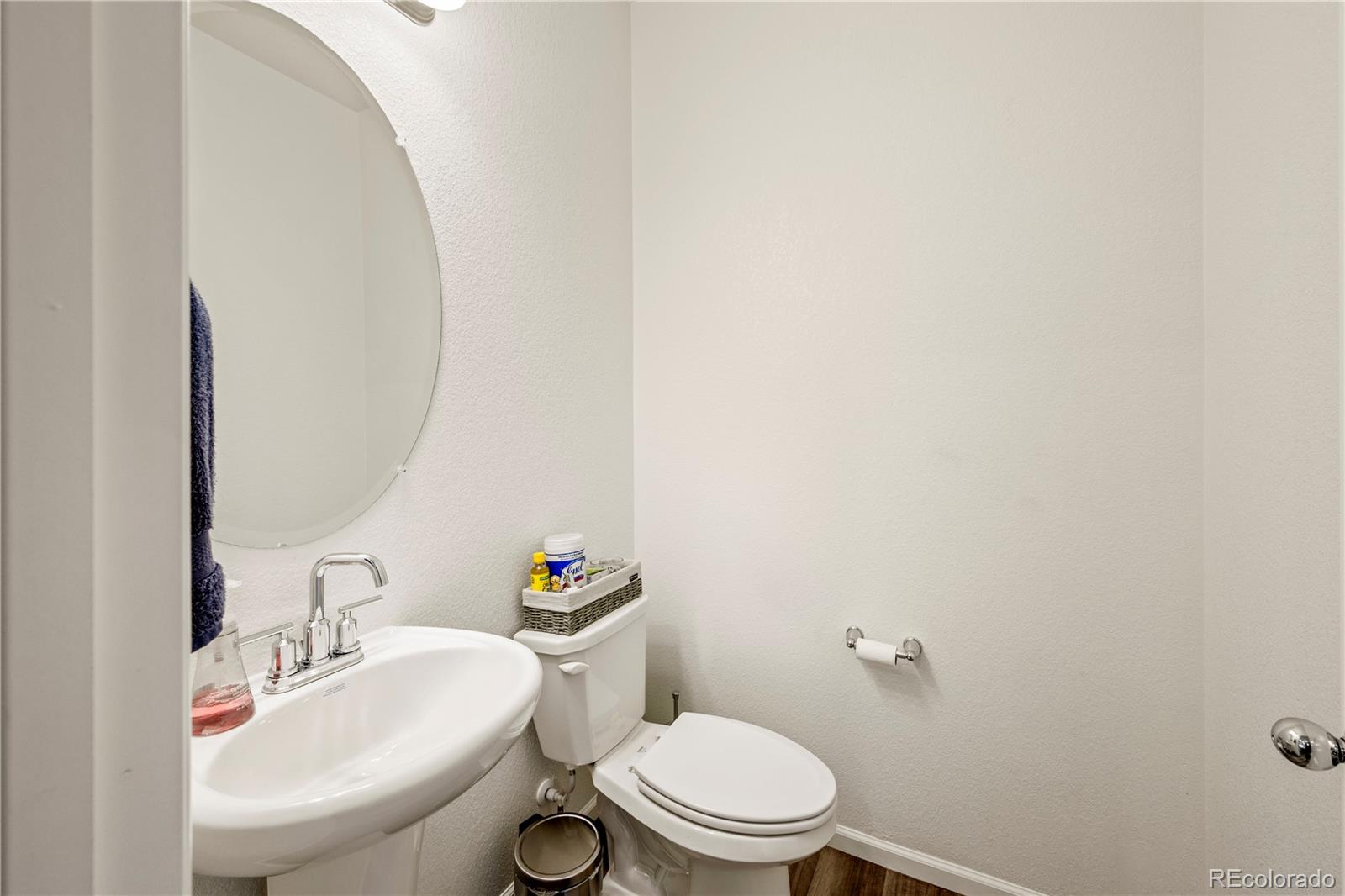 MLS Image #10 for 20941 e 60th avenue,aurora, Colorado