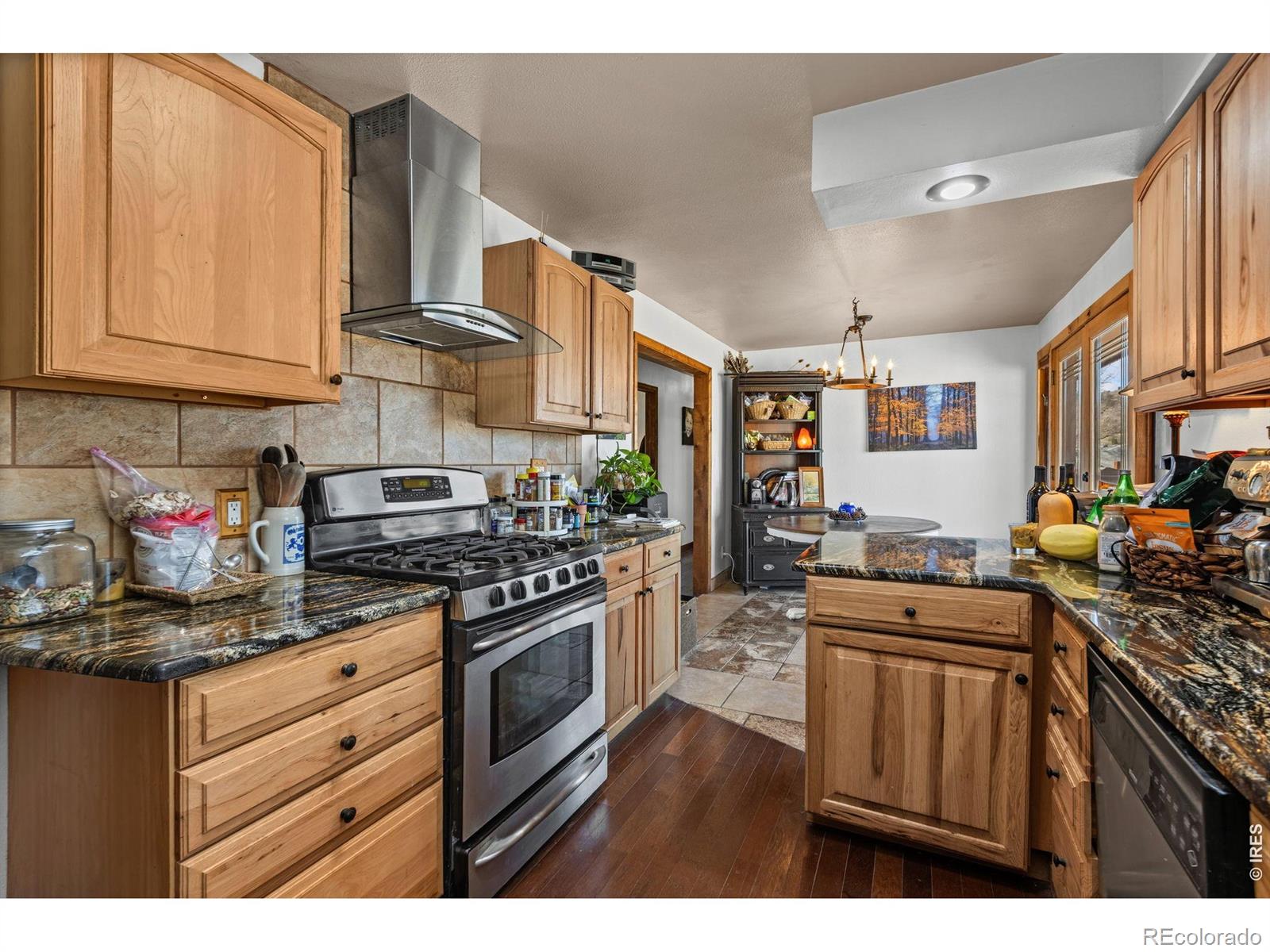 MLS Image #12 for 7239 w county road 24 ,loveland, Colorado