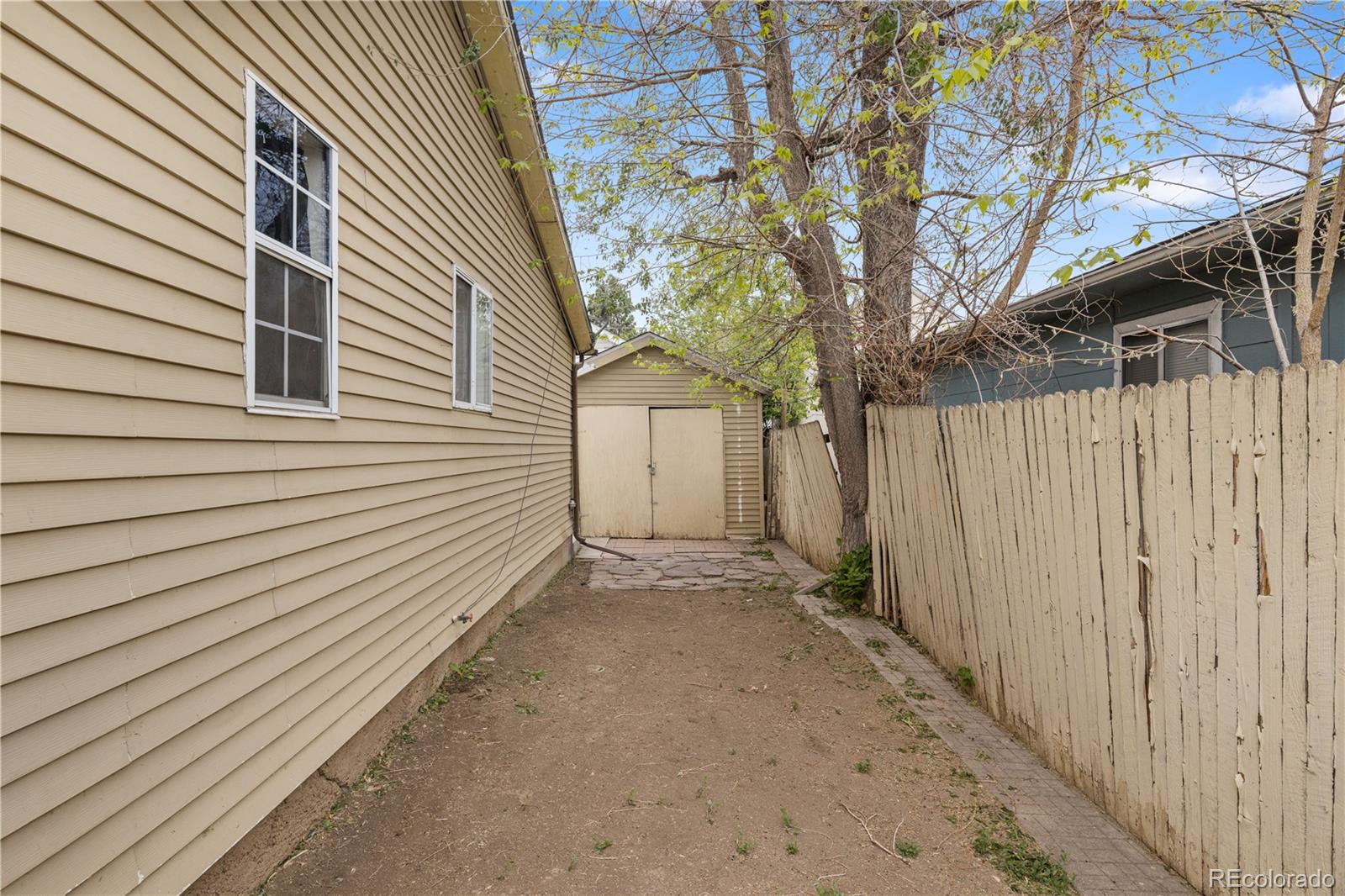 MLS Image #15 for 2233 s fox street,denver, Colorado