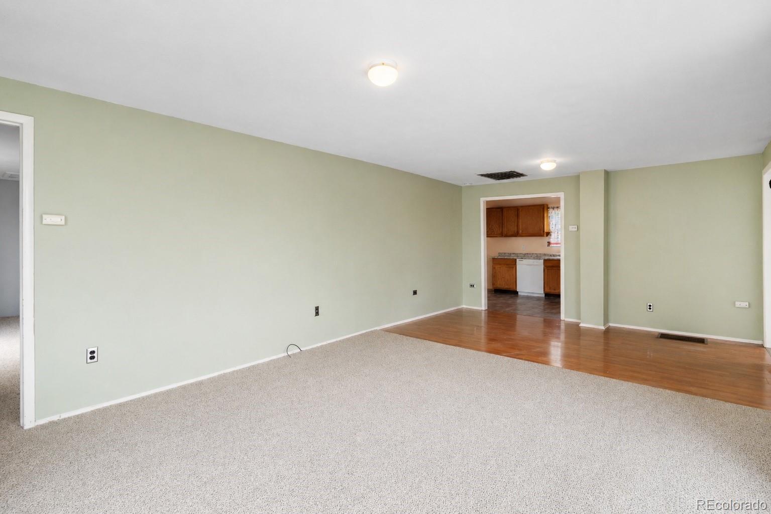 MLS Image #4 for 2233 s fox street,denver, Colorado