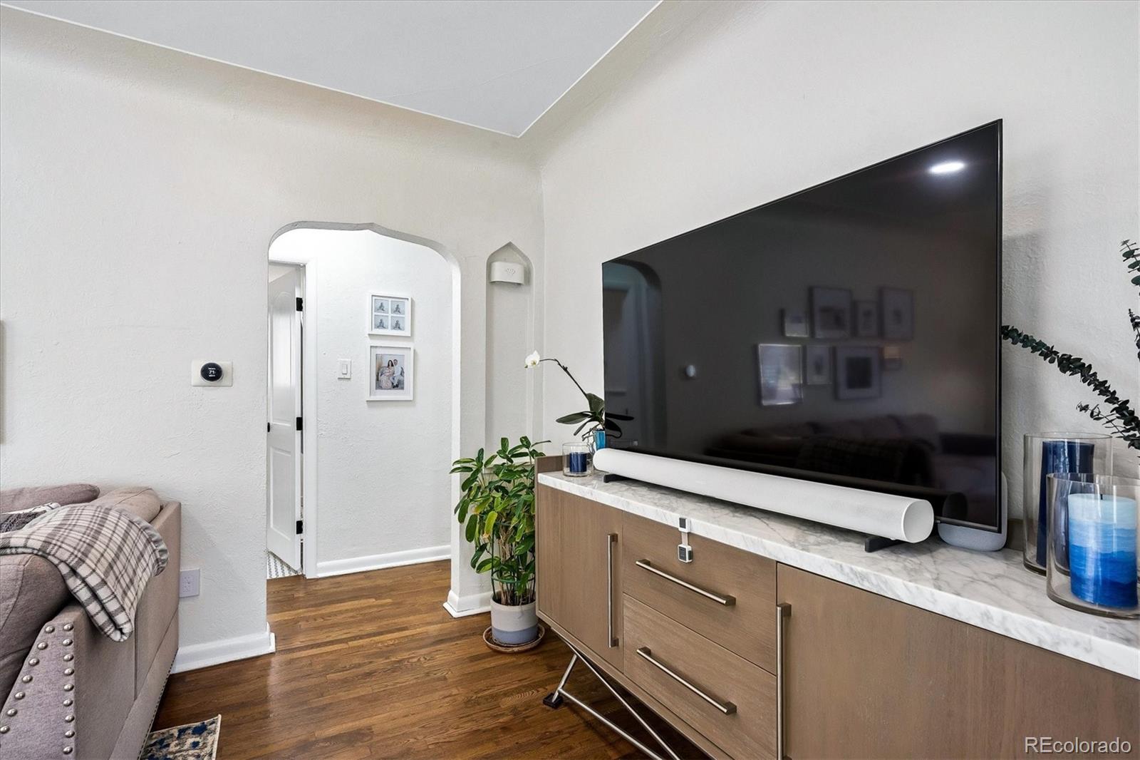 MLS Image #8 for 865  grape street,denver, Colorado
