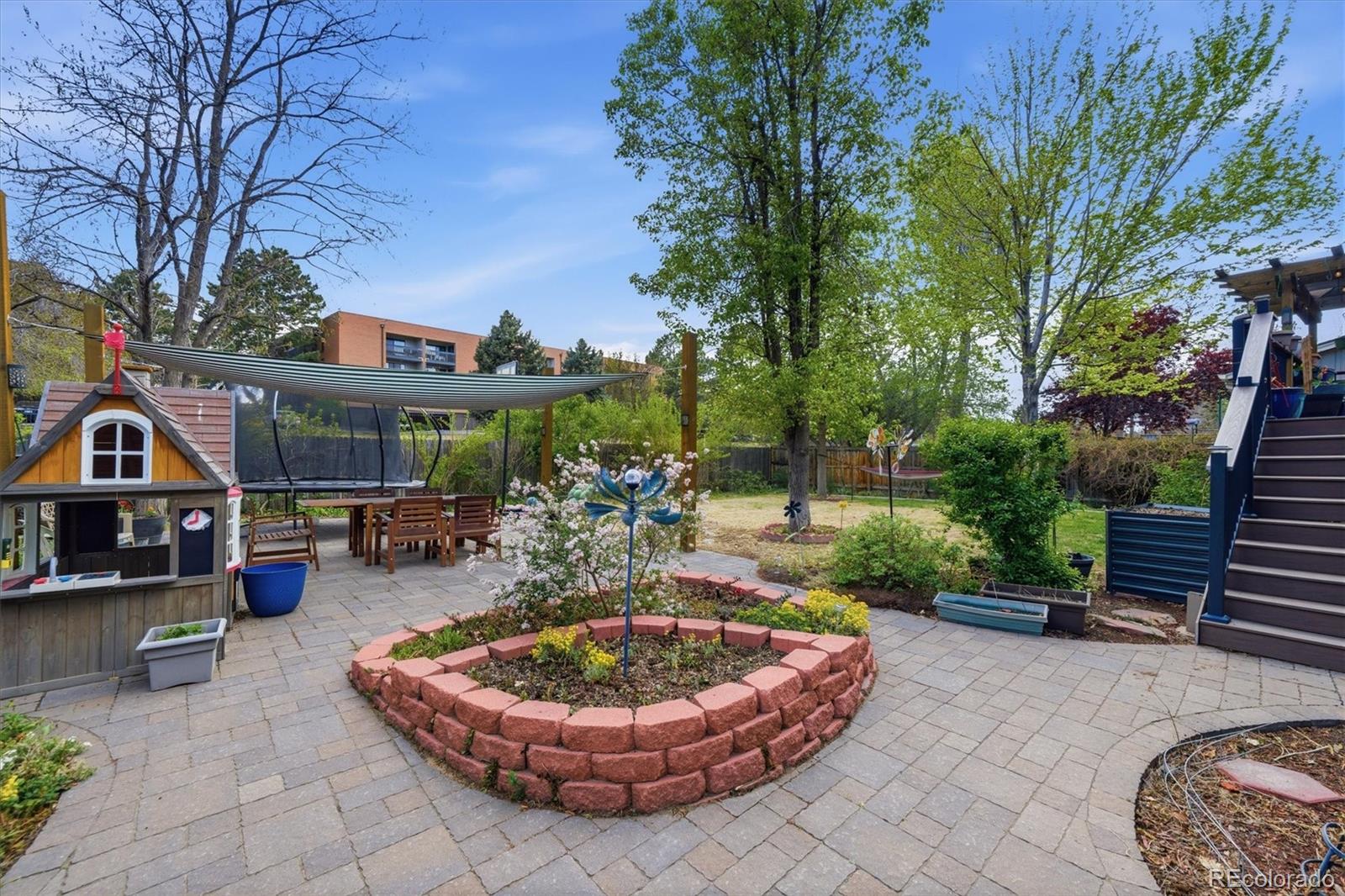 MLS Image #17 for 8350 e princeton avenue,denver, Colorado