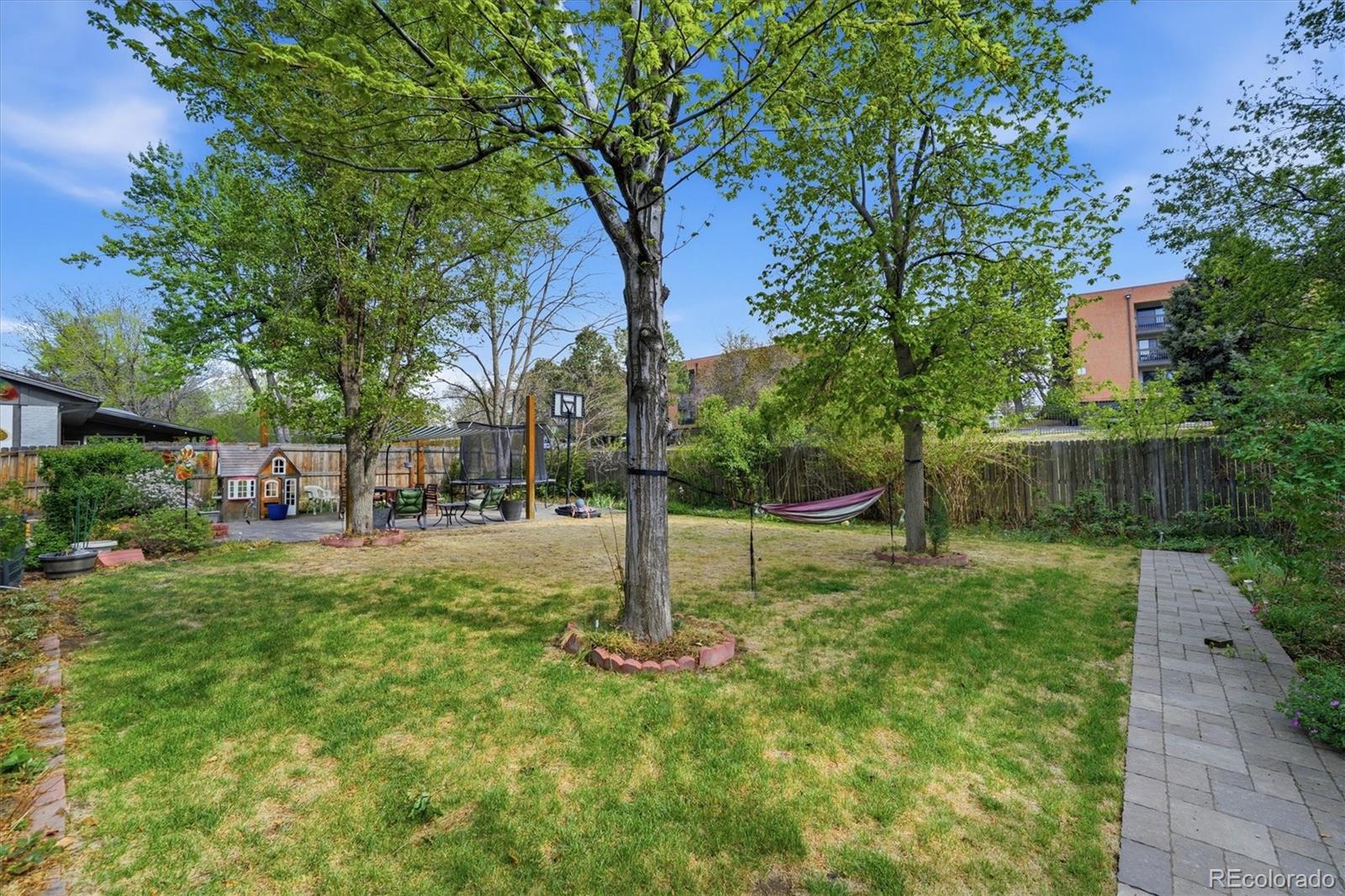 MLS Image #39 for 8350 e princeton avenue,denver, Colorado