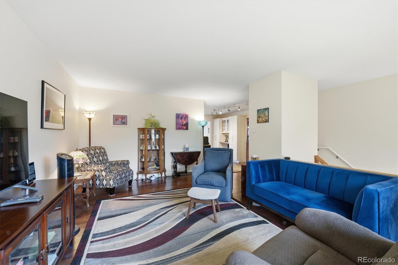 MLS Image #9 for 8350 e princeton avenue,denver, Colorado