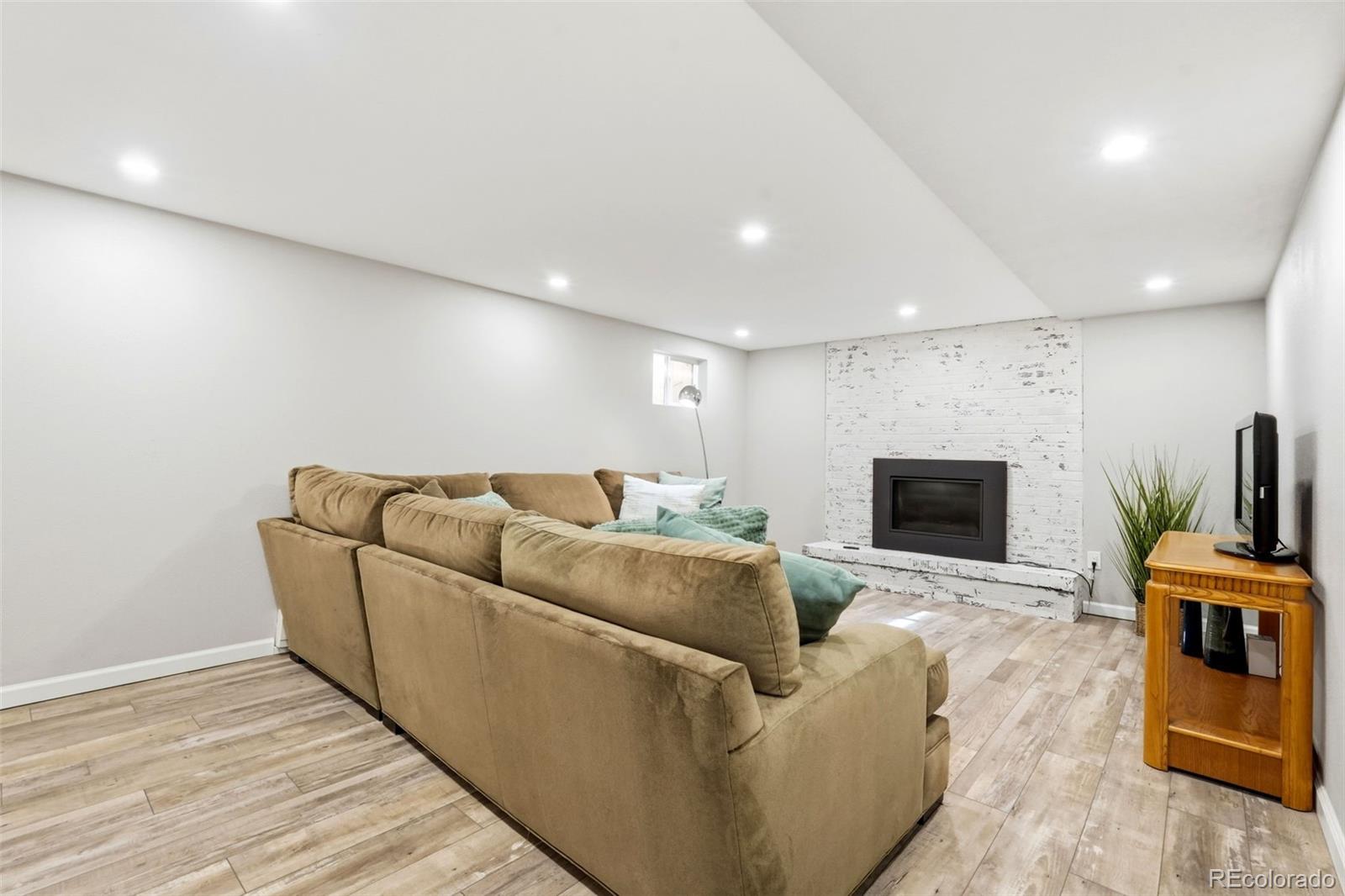 MLS Image #25 for 6747 s jackson court,centennial, Colorado