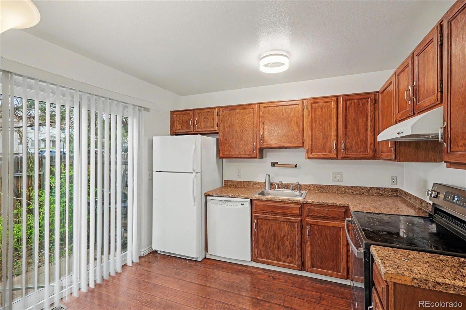 MLS Image #11 for 17643 e loyola drive,aurora, Colorado
