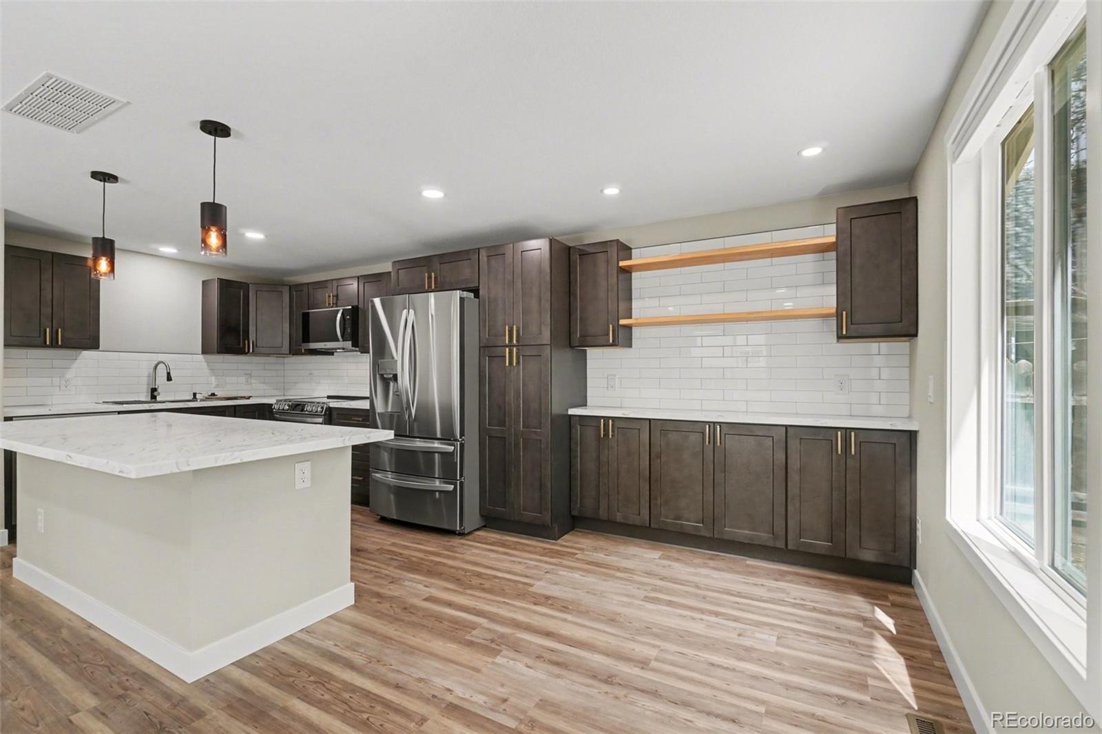 MLS Image #10 for 19  placer avenue,longmont, Colorado