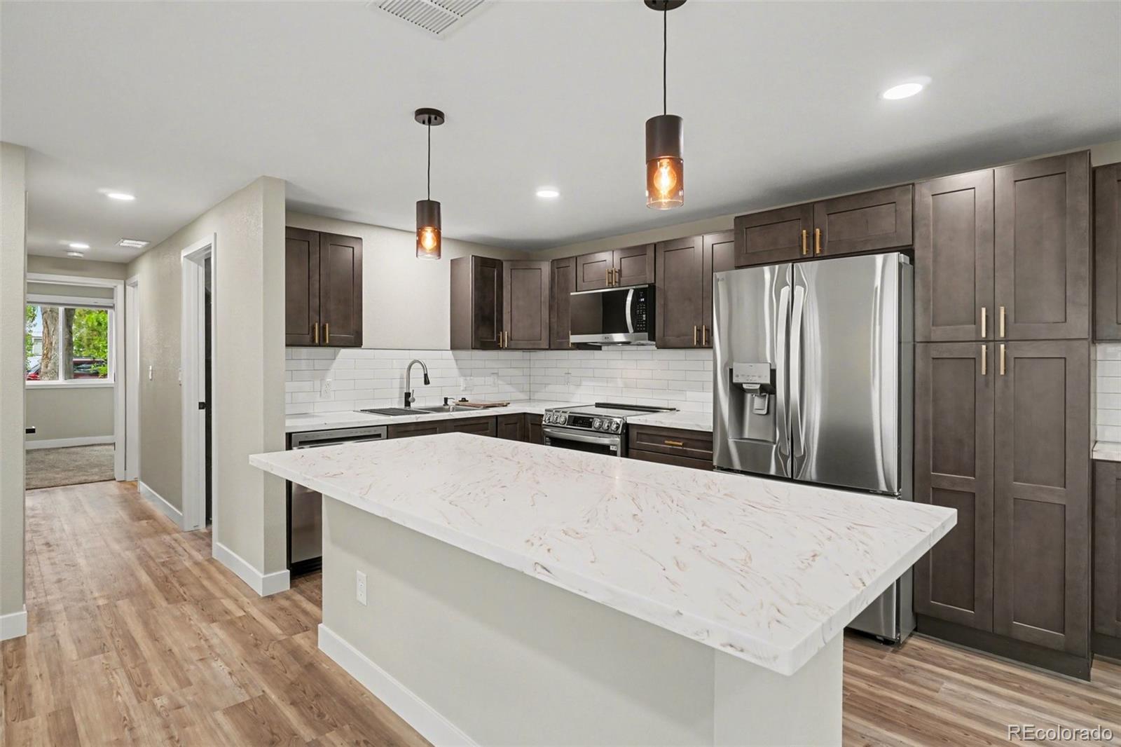MLS Image #7 for 19  placer avenue,longmont, Colorado