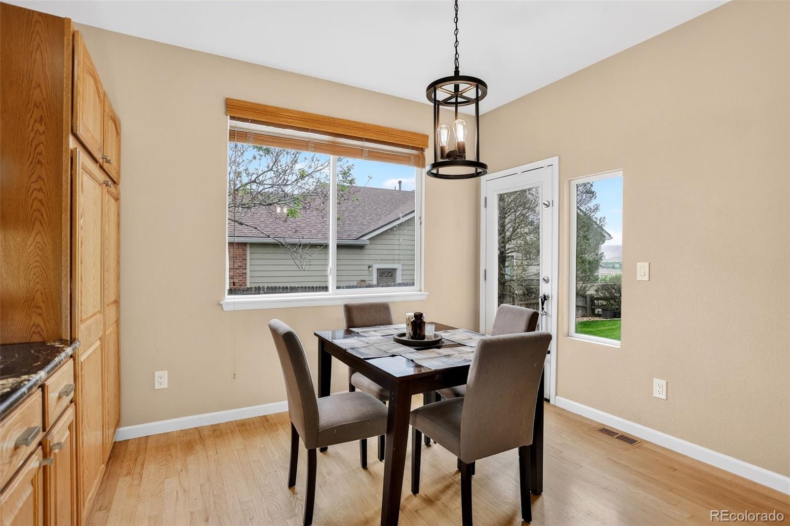 MLS Image #6 for 9108 w vandeventor drive,littleton, Colorado