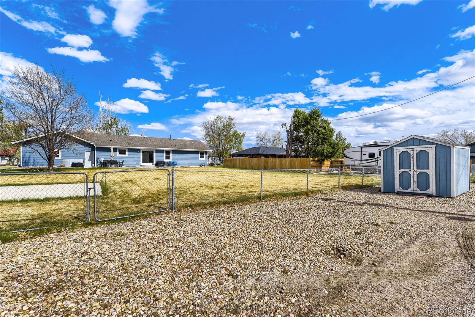 MLS Image #27 for 1853  burton street,strasburg, Colorado