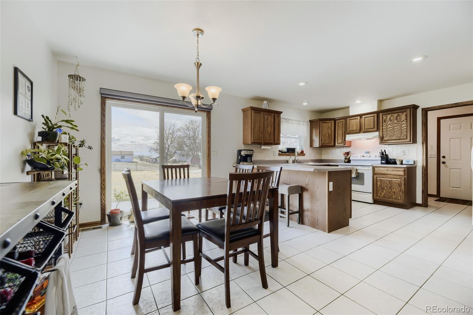 MLS Image #5 for 1853  burton street,strasburg, Colorado
